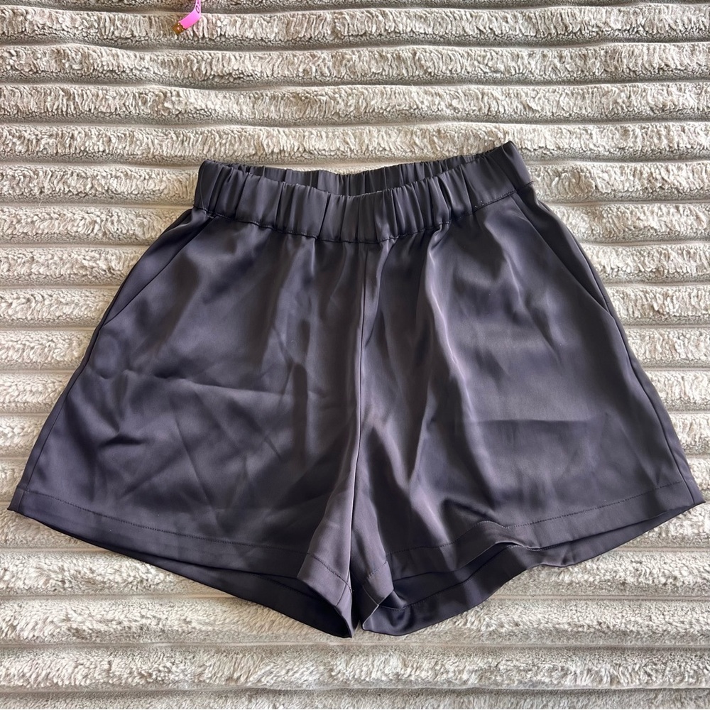 Good American Black Satin Shorts- Size 0- Like New Condition